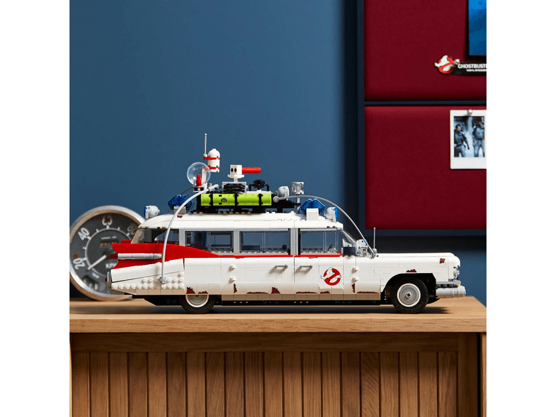 LEGO® Icons Szellemirtók™ ECTO-1 (10274)