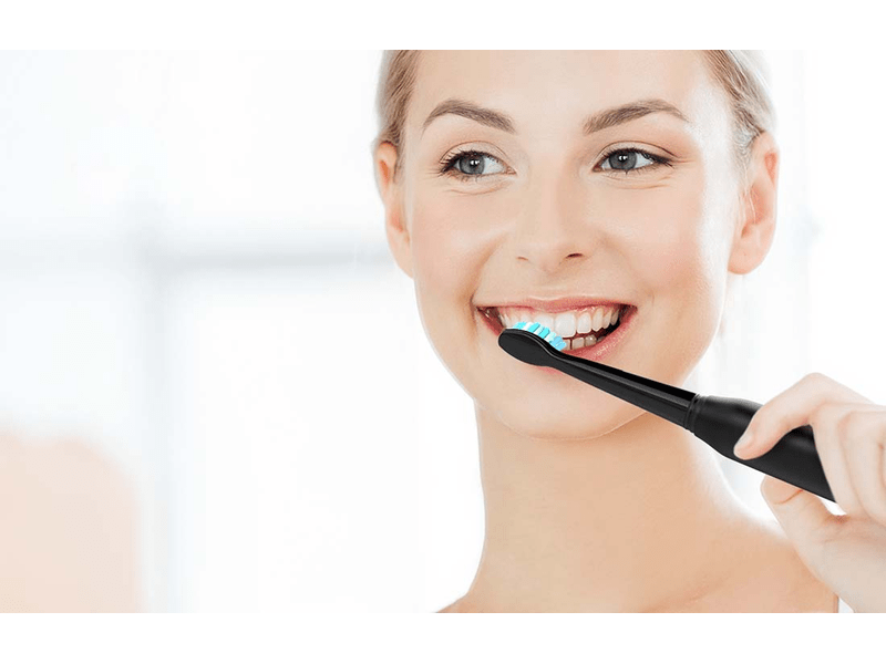 FairyWill FW-507 Szónikus fogkefe, Fekete