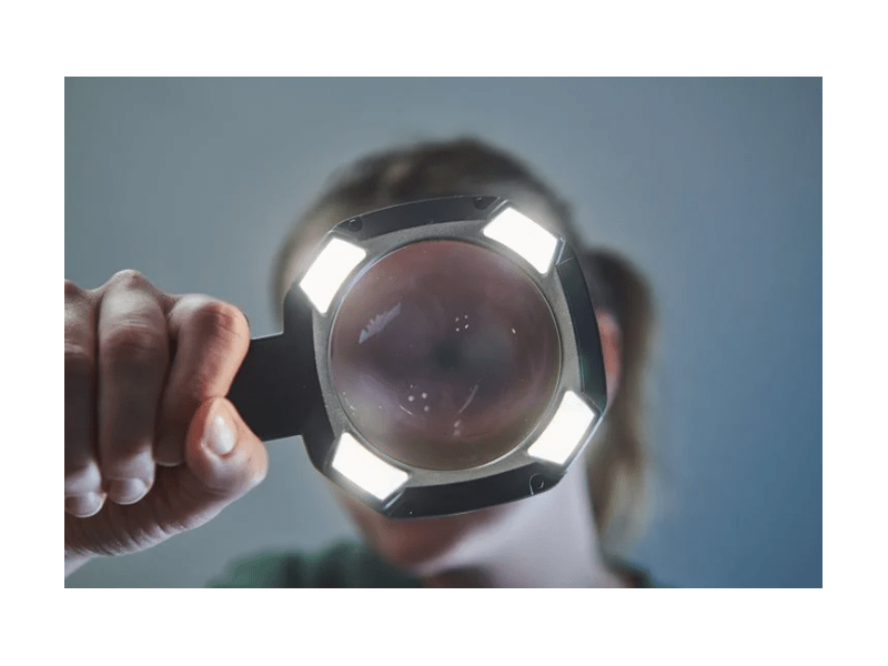 Ryobi RML4-120G 4V USB Lithium™ svjetiljka s povećalom