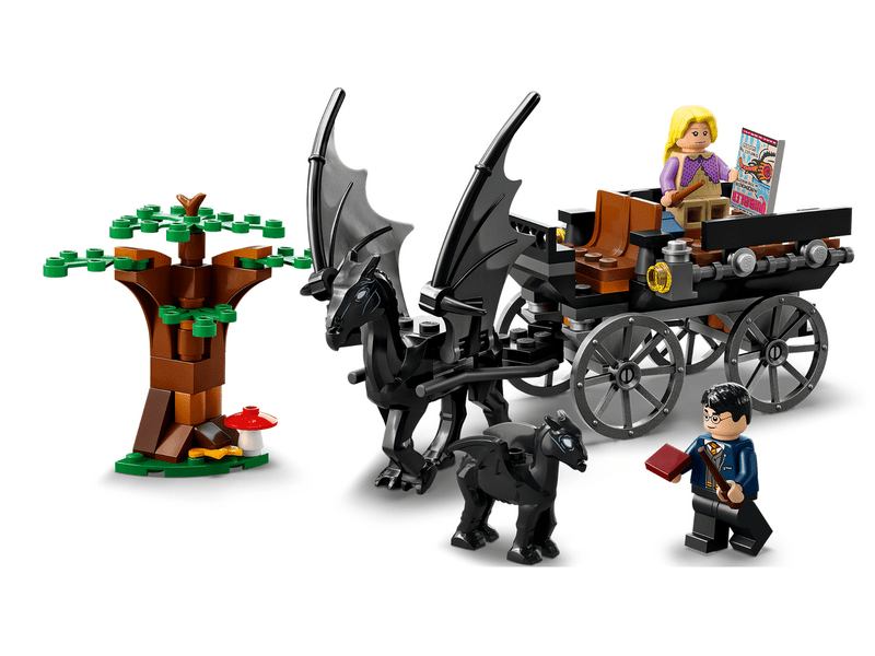 LEGO® Harry Potter™ Roxfort™ hintó és thesztrálok (76400)