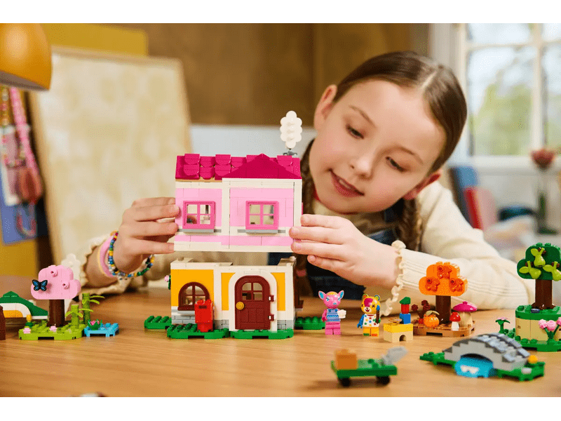 LEGO® Animal Crossing™ Kreativne kuće: Sretna godišnja doba (77057)