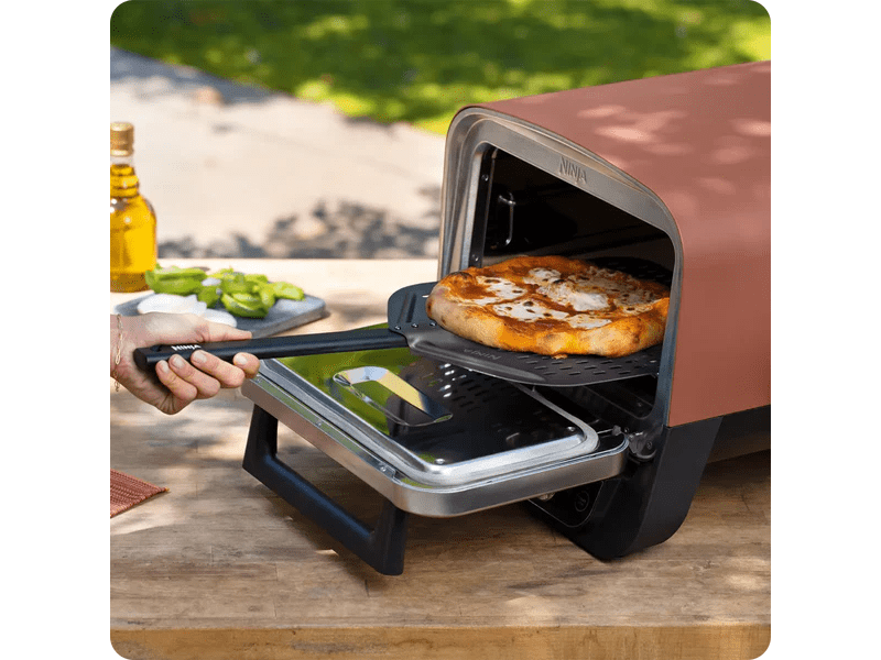 Ninja OO101EU Woodfire kültéri pizzasütő