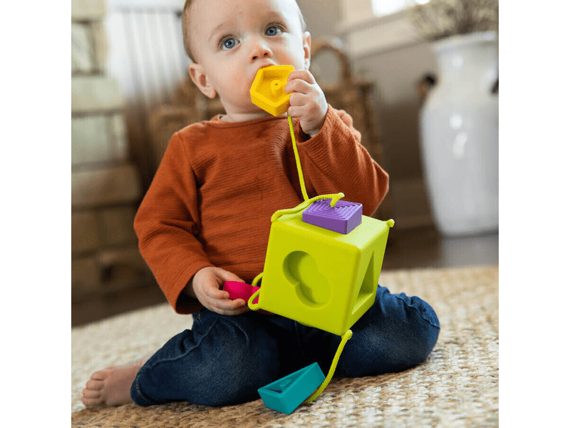 OombeeCube Formaillesztő kocka (F120ML)