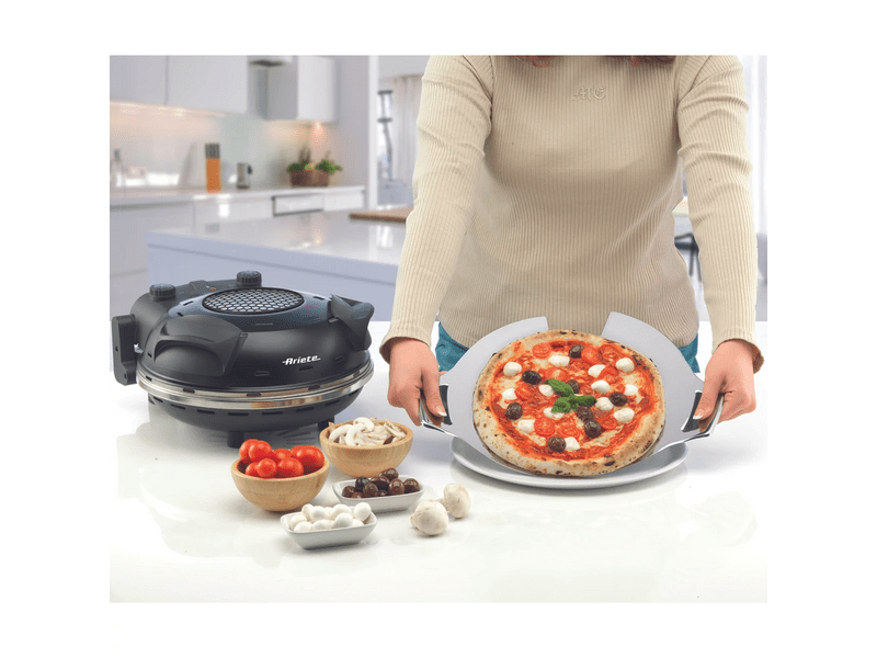 Ariete 928.BK pizzasütő, fekete