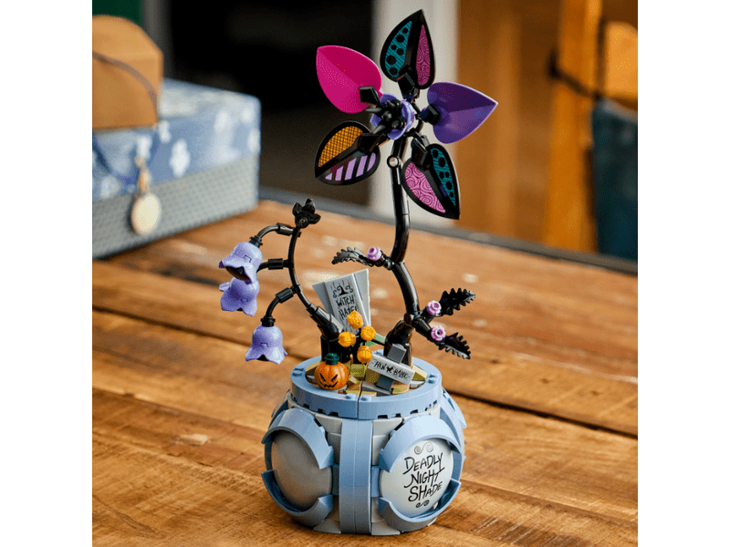 LEGO® Disney Sally virágcserepe (43288)