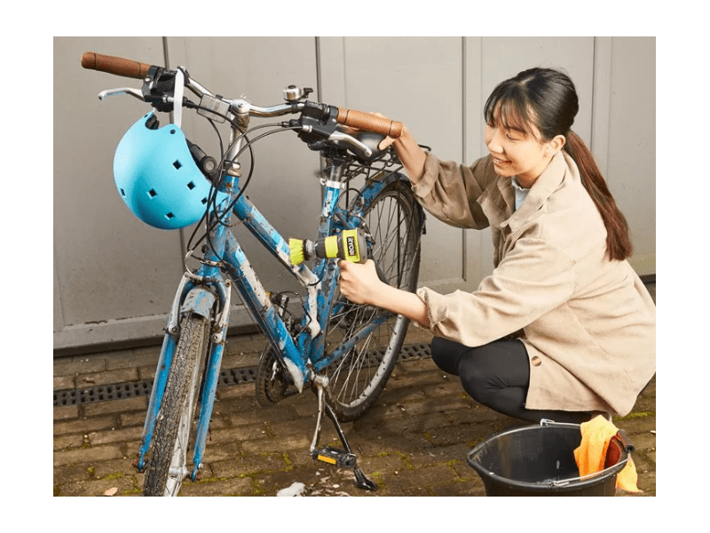 Ryobi RSCR4-120G USB Lithium™ 4V kompaktni čistač za ribanje