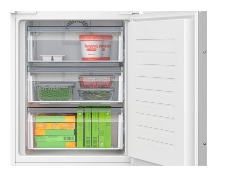 Bosch KIN96NSE0 Beépíthető alulfagyasztós kombinált hűtőszekrény