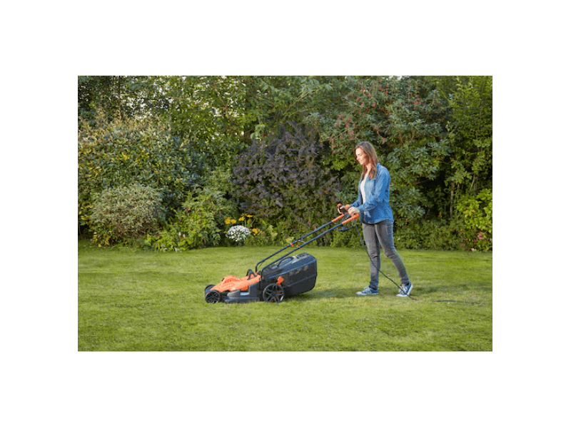 BLACK + DECKER BEMW481BH-QS Elektromos fűnyíró