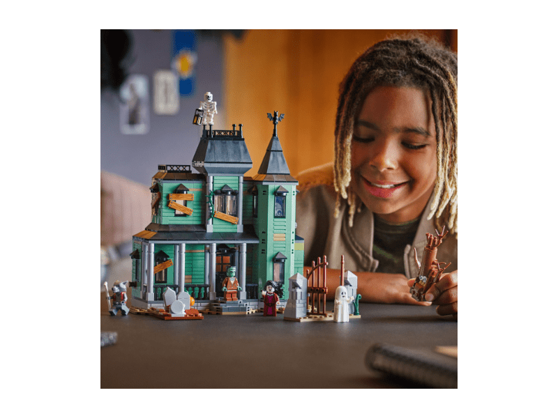 LEGO® Creator Kísértetkastély (31167)