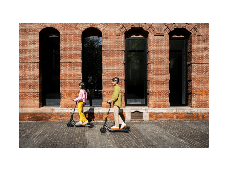 Segway Ninebot E2 E II Elektromos roller (AA.05.14.01.0004)