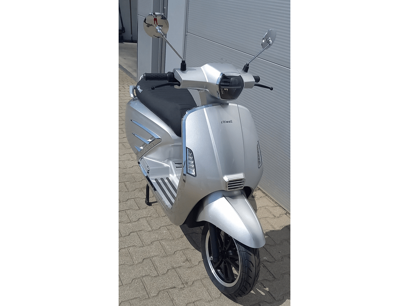 Citiwell Veracruz elektromos robogó, Ezüst, 2x28Ah