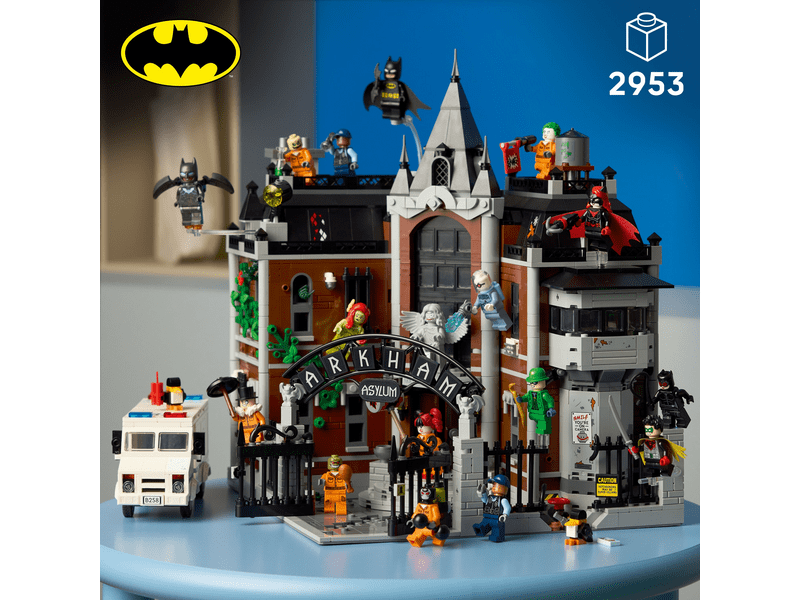 LEGO® DC Batman™ Arkham Asylum™ (76300)