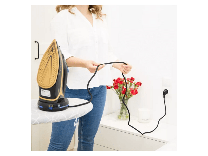 MPM MZE-26 Vezeték nélküli vasaló, fekete