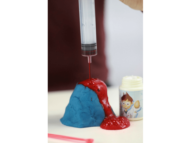 Buki 8360 Kémiai labor 150 kísérlettel