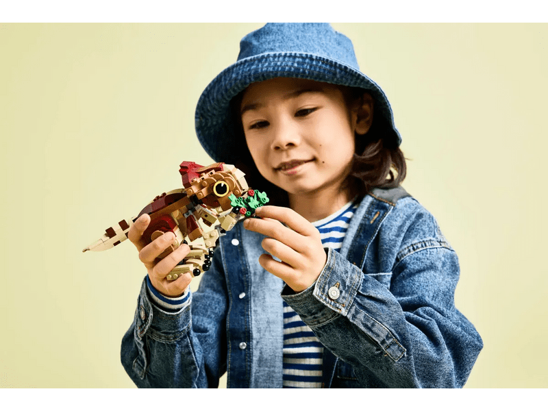 LEGO® Jurassic World™ Dolores, a bébi dinoszaurusz: Aquilops (76970)