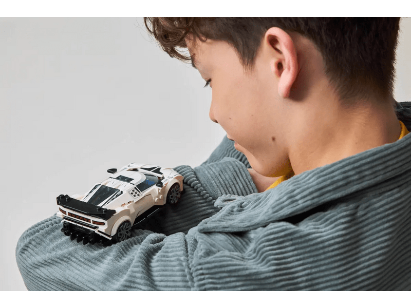 LEGO® Speed Champions Bugatti Centodieci hipersportski automobil (77240)
