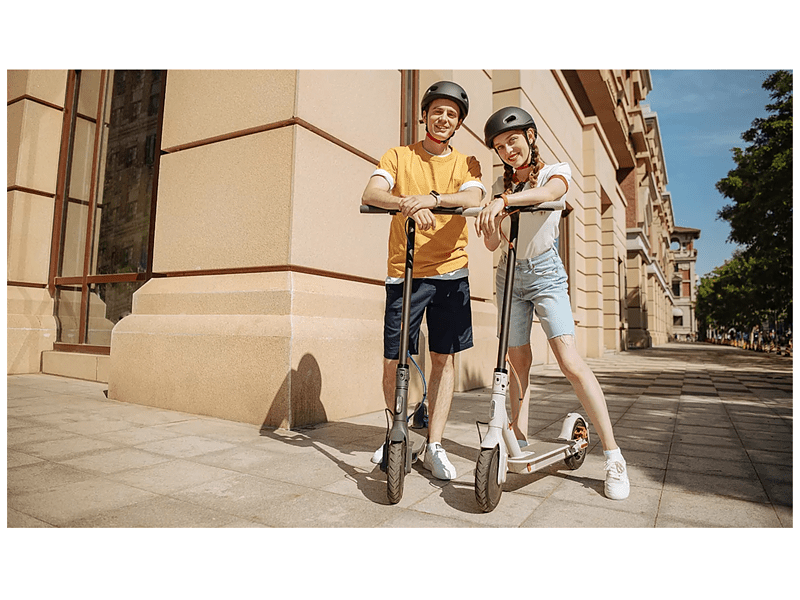Xiaomi Mi Electric Scooter 3 elektromos roller Szürke (BHR4854GL)