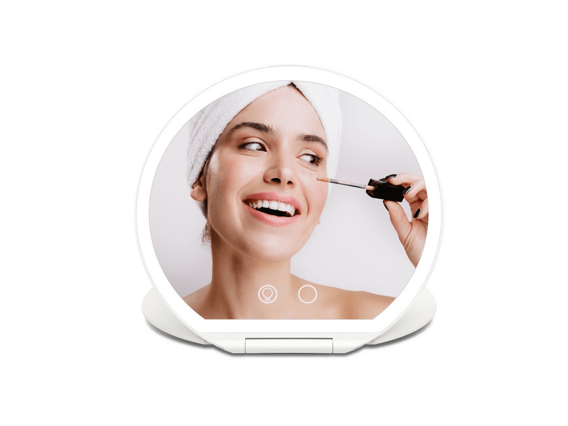 Girmi BE03 kozmetikai tükör színes LED világítással (BE0301)