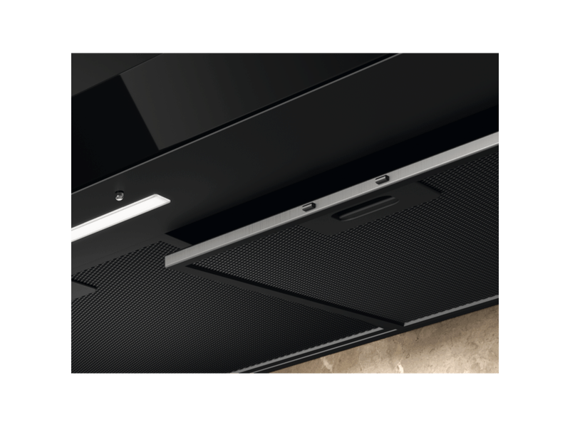 Electrolux LFT819K Breeze 700 Kürtős páraelszívó