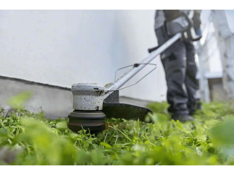 Bosch GRT 18V-33 Akkus szegélynyíró (akku és töltő nélkül) (06008D0000)