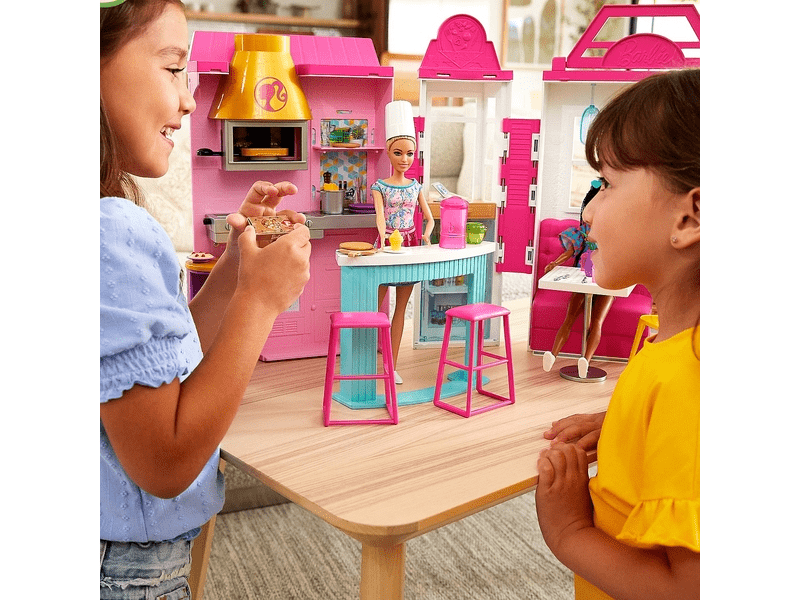 Barbie: Étterem babával (HBB91)