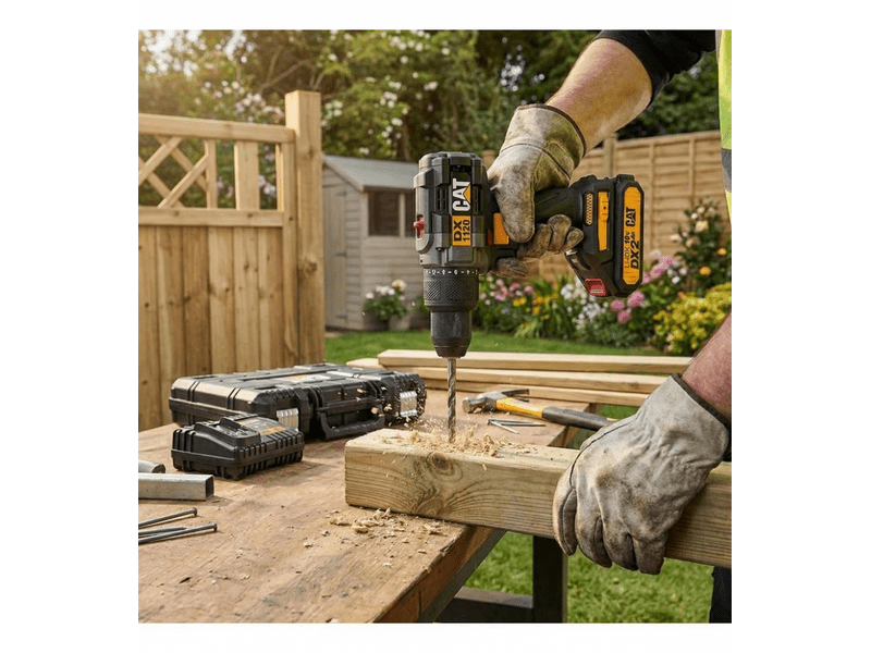 CAT DX1120 Power+ 18V Ütvefúró-csavarozó szett