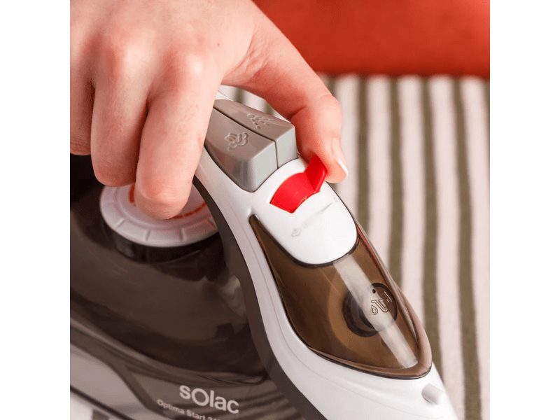 Solac PV2400 glačalo na paru