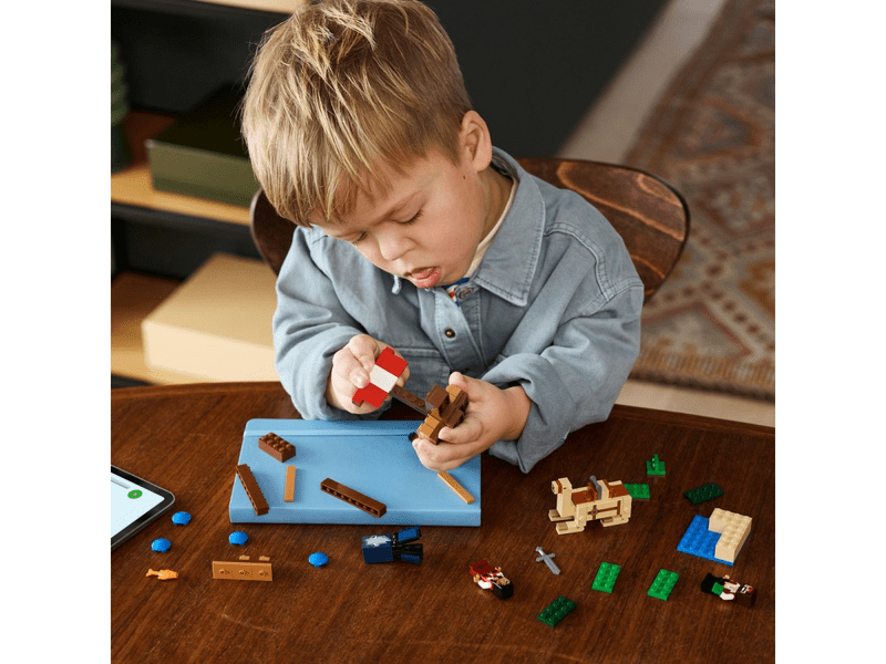 LEGO® Minecraft® Avantura s gusarskim brodom (21259)