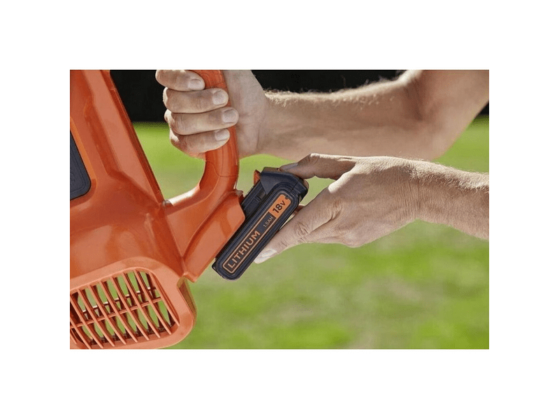 BLACK + DECKER BCBL200L-QW 18V Akkumulátoros lombfúvó
