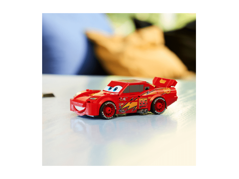LEGO® Speed Champions Villám McQueen (77255)