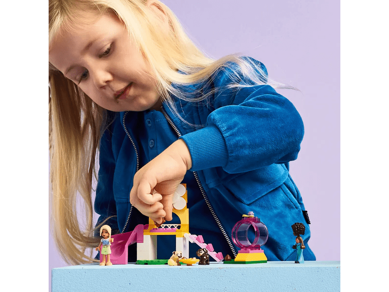 LEGO® Friends Pseće igralište (42665)