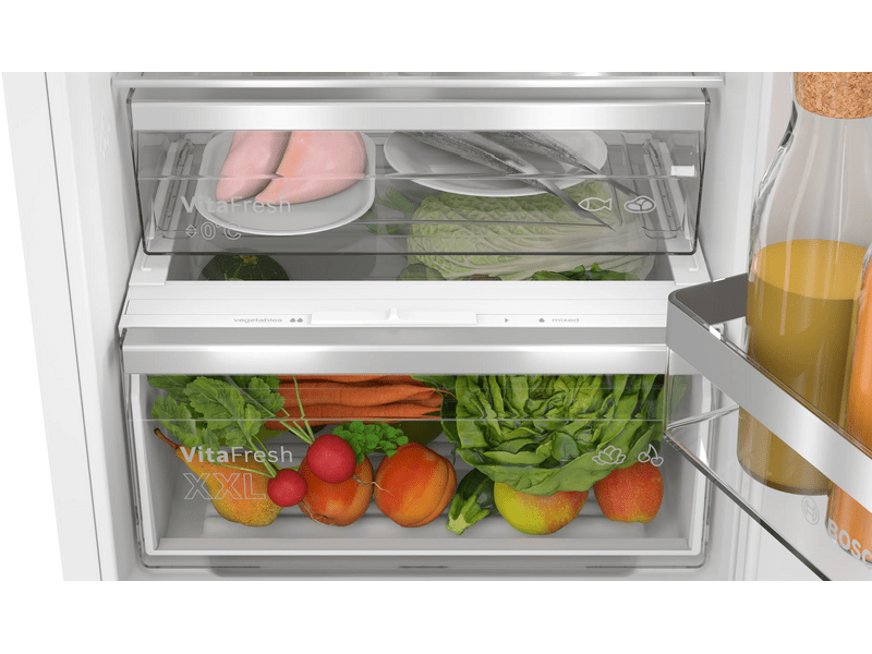 Bosh KIN96ADC0 Serie 6 Beépíthető kombinált hűtőszekrény