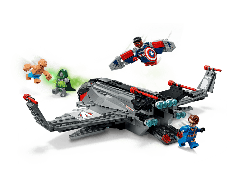 LEGO® Marvel Bosszúállók: Doctor Doom ébredése Quinjet (76347)