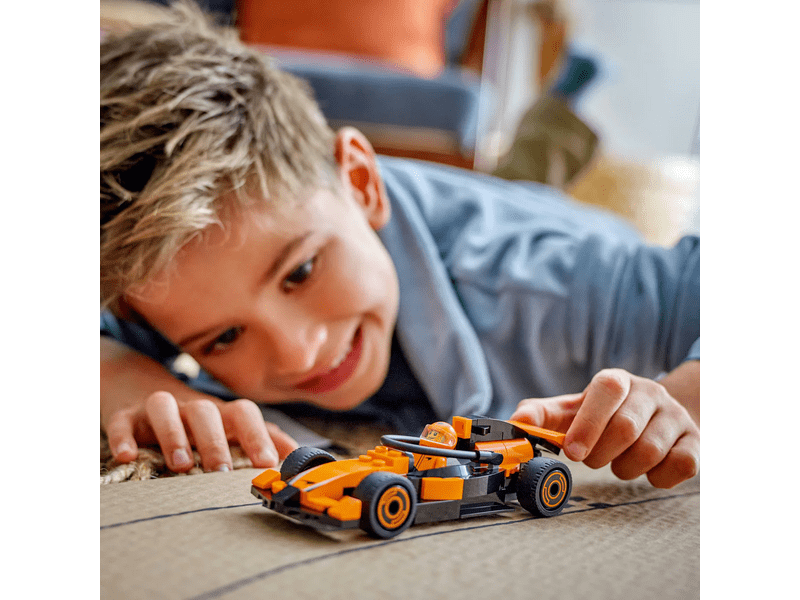 LEGO® City F1® Vozač s trkaćim automobilom McLaren (60442)