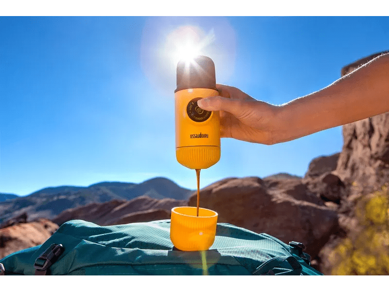 Nanopresso Petrol hord kávéfőző sárga