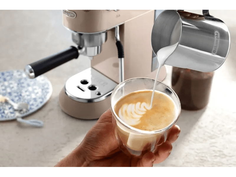 DeLonghi EC885.BG Dedica Arte Presszókávéfőző, Bézs