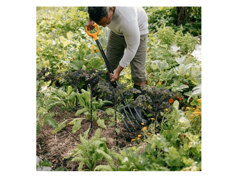 Fiskars čvrsta metalna vrtna vilica (1070673)