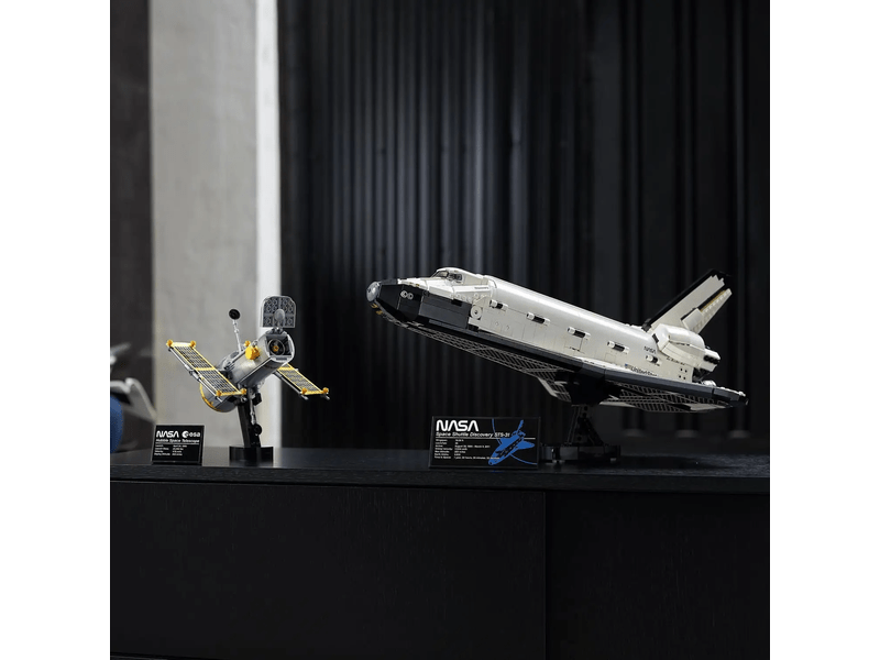 LEGO Icons A NASA Discovery űrsiklója