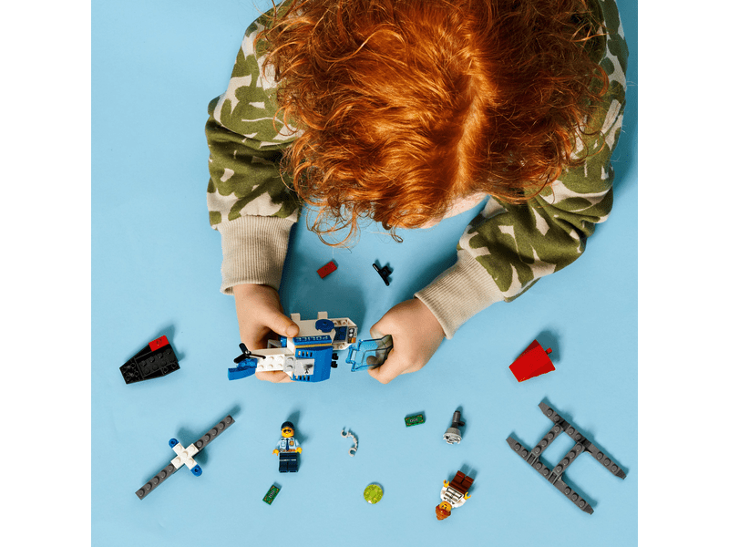 LEGO® City Rendőrségi helikopter (60275)