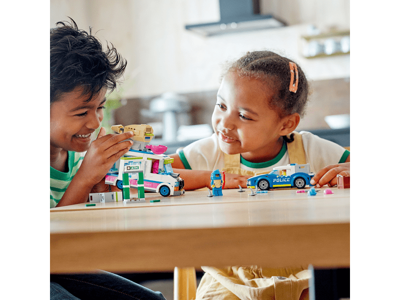 LEGO® City Fagylaltos kocsi rendőrségi üldözés (60314)