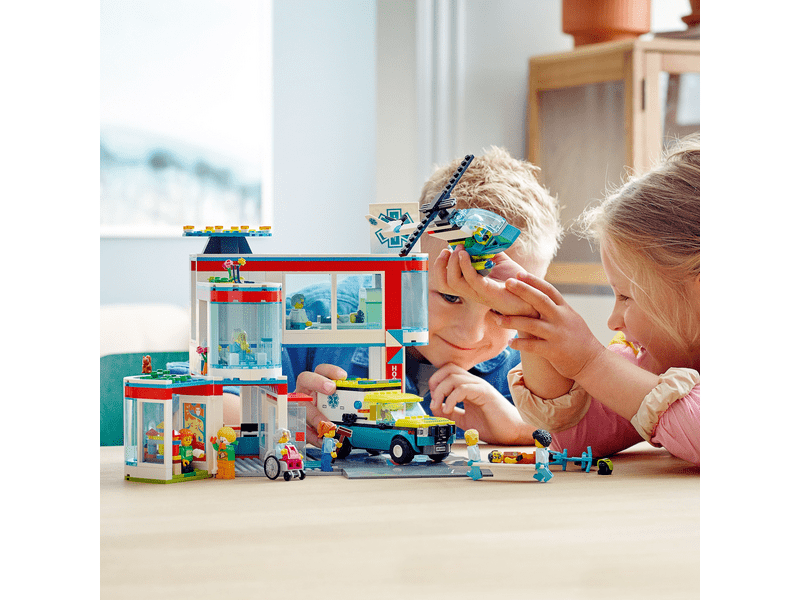 LEGO® City Kórház (60330)