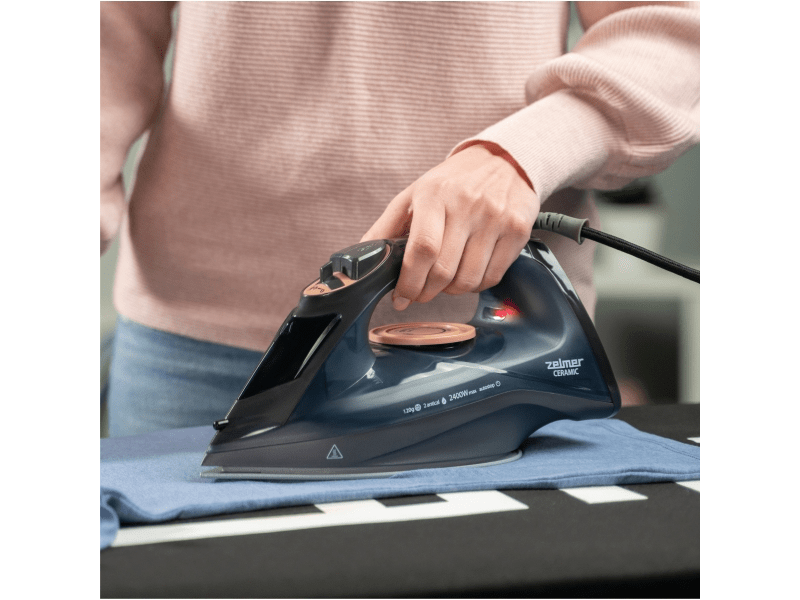 Zelmer ZIR1505 Gőzölős vasaló