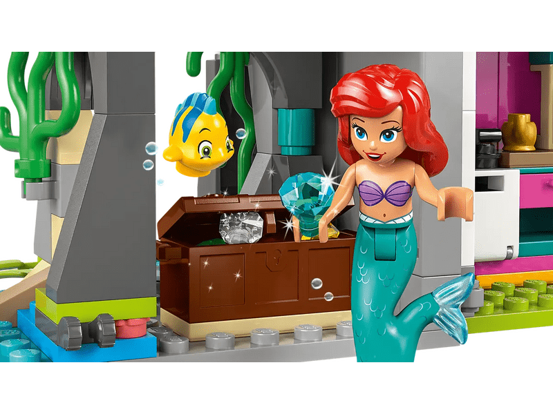 LEGO® Disney hercegnő Hercegnőkastély és a hercegnők állatkái (43267)