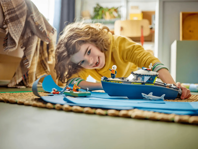 LEGO® City Üldözés rendőrségi csónakkal (60456)