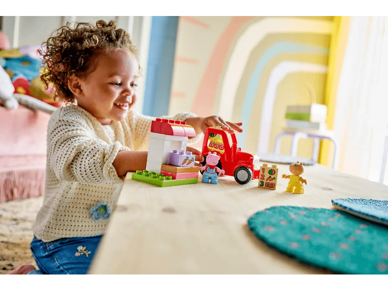LEGO® DUPLO® Peppa malac Traktor és piac (10468)
