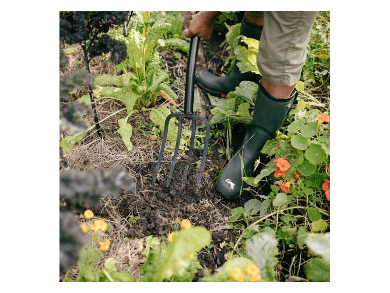 Fiskars Solid™ metalne vile za kompost (1070674)