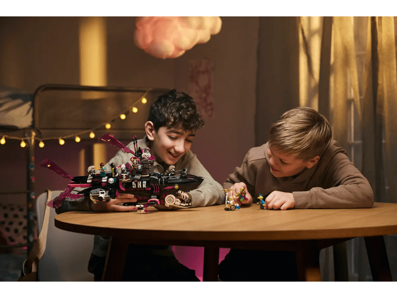 LEGO® DREAMZzz™ Podmornica s morskim psom (71500)