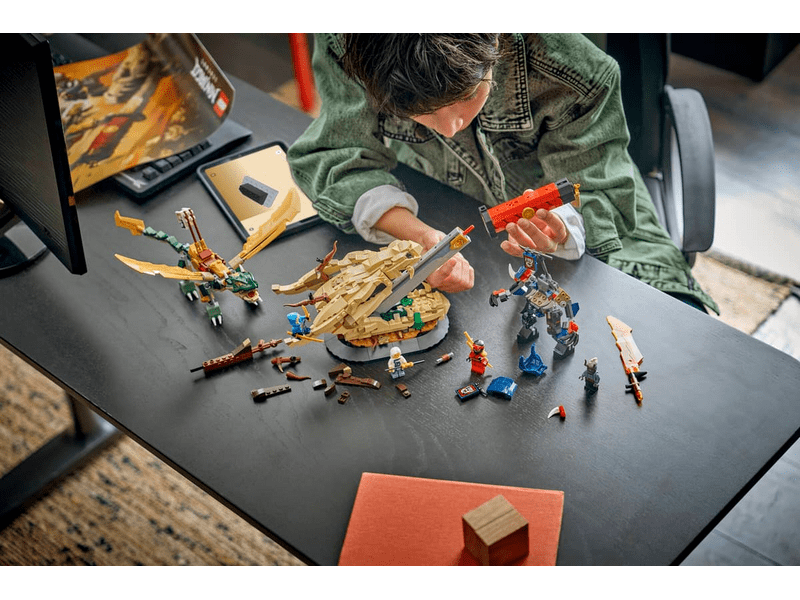 LEGO® Ninjago® Összecsapás a Sárkány Kardjánál (71871)
