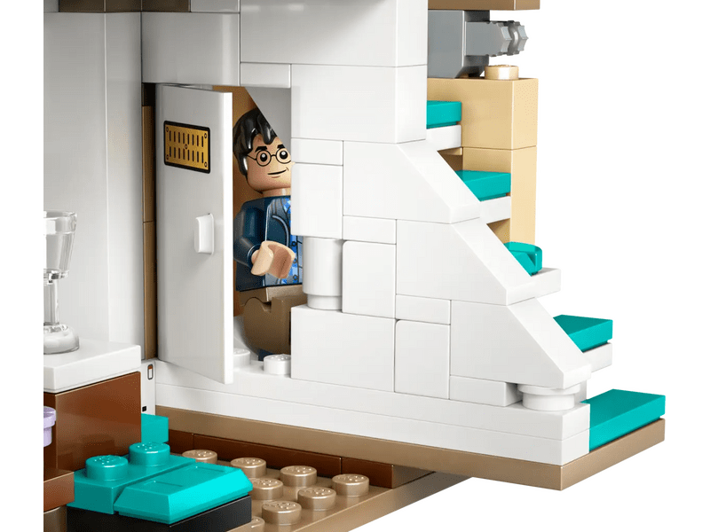 LEGO® Harry Potter™ Privet Drive: Posjet tete Marge (76451)