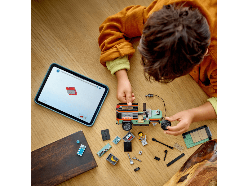 LEGO® City terenski kamion 4x4 off.road (60447)